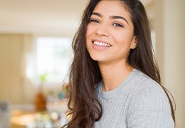 Woman with beautiful teeth smiling