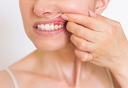 Symptoms of gum disease in Goodlettsville, TN