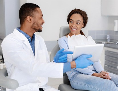 We offer smile saving dental checkups and cleanings near Hendersonville